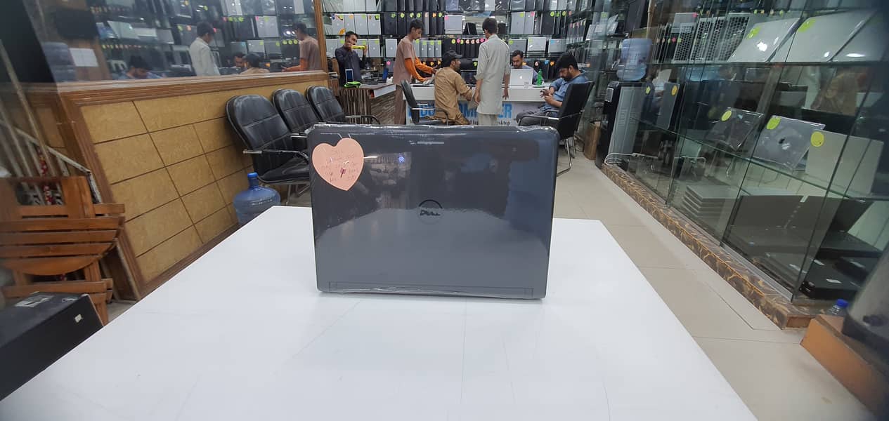 Dell latitude 3350  5th generation Laptop for sale 6