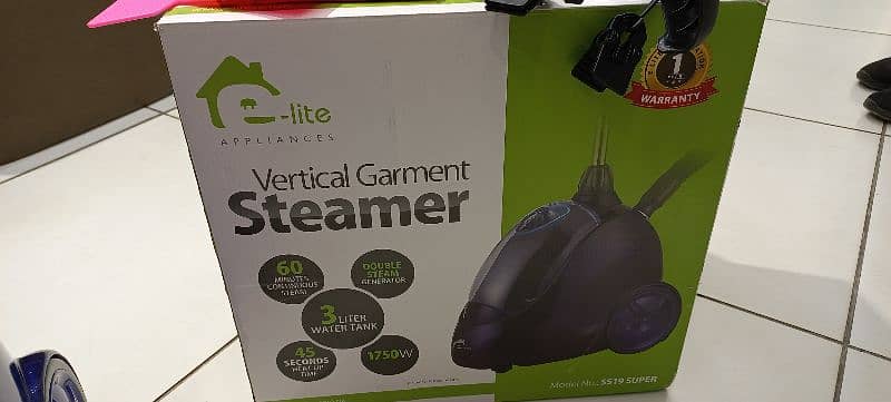 vertical garment  steamer 0