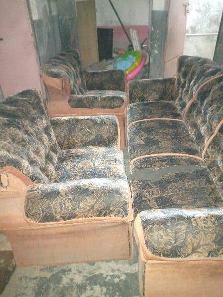 3+1+1 Sofa set urgent for sale 2