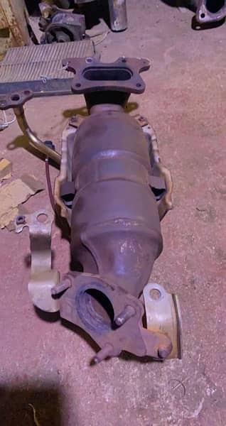 Car Catalytic Converters 8