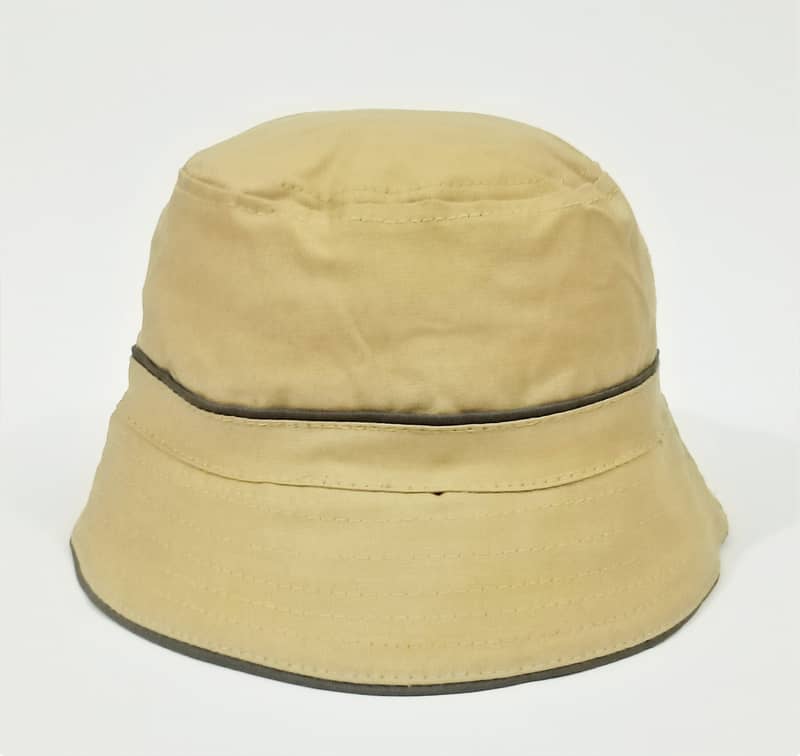 Bucket Hats and Travelliing Hats in PICS  0336-4:4:0:9:5:9:6 5