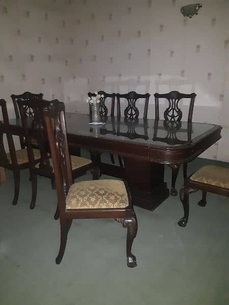 dinning table and 8 chairs set 4