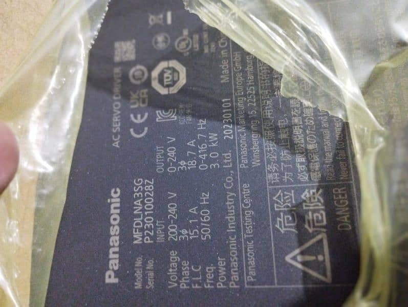 Panasonic a5 servo drive new motor 3 kw a6 Panasonic PLC 3