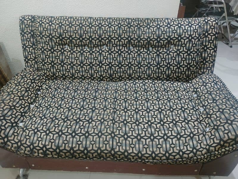 sofa 2 seater 1