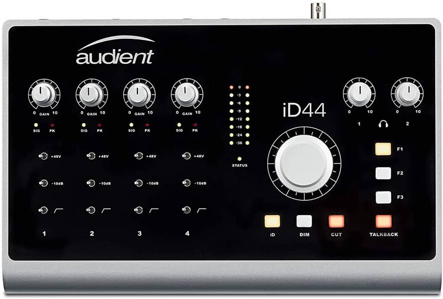 Audient ID44 3