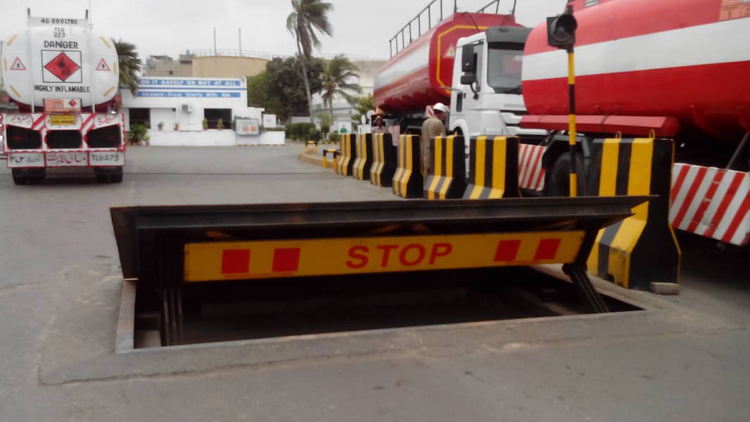 Auto Operated Road Blockers (K-12 Certified) | With 3 Years Waranty 4