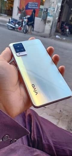 Vivo V21 Complete Box