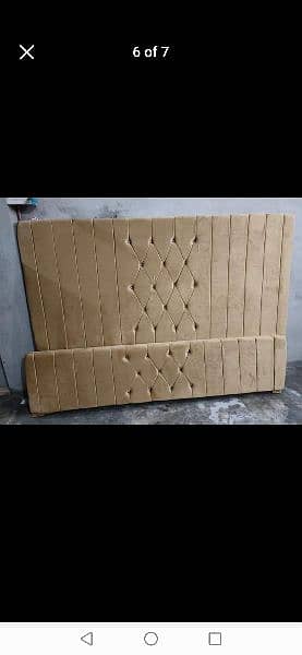 bed made in antic desgin and in wholesale rate 10