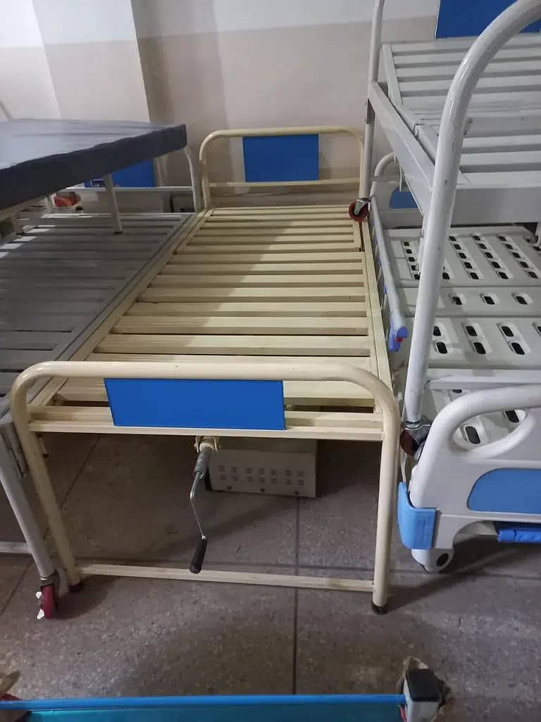 Surgical Bed | Patient Bed | Oxygen Cylinder | Oxygen Concentrator 8