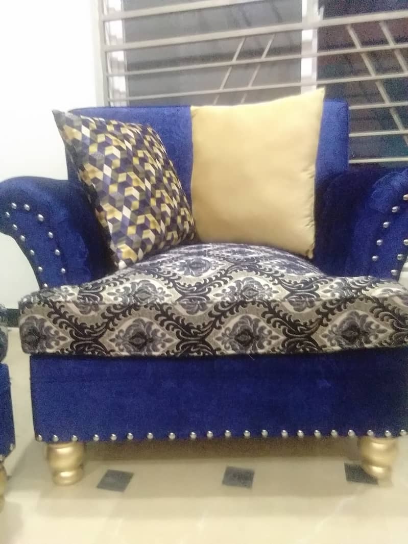 Sofa set (seven seater) 4