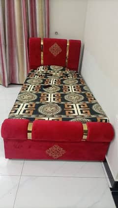 single bed ( only ) in high quality available