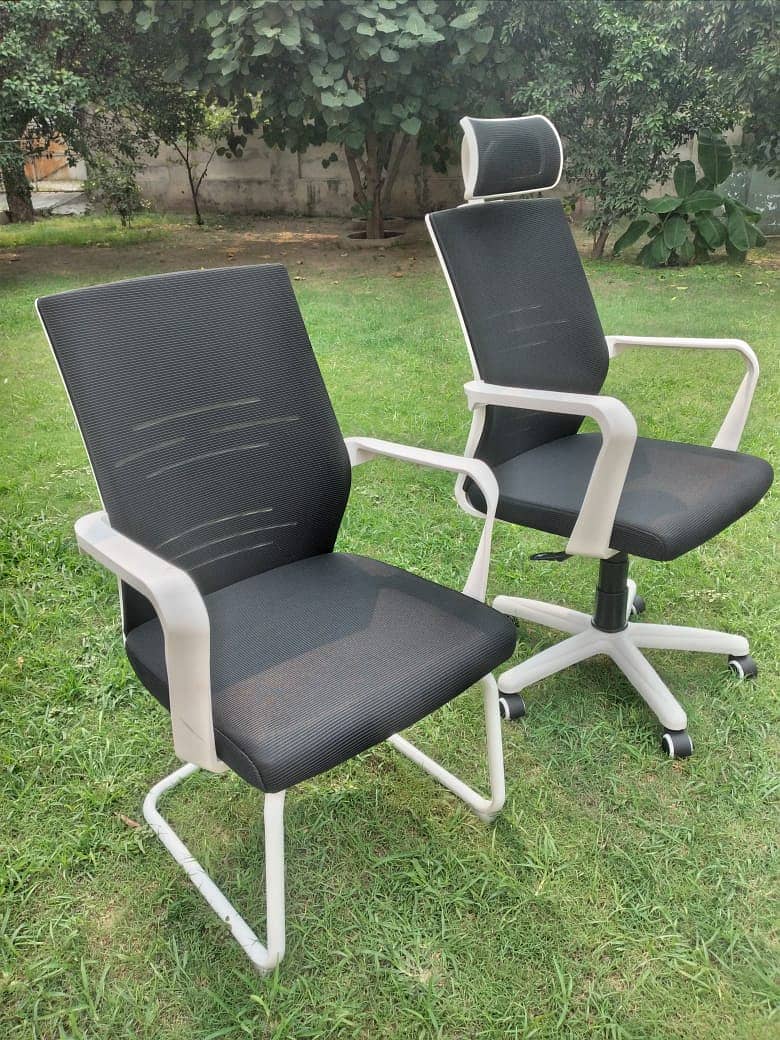 Executive  Office Chair Mesh Back with Headrest 18