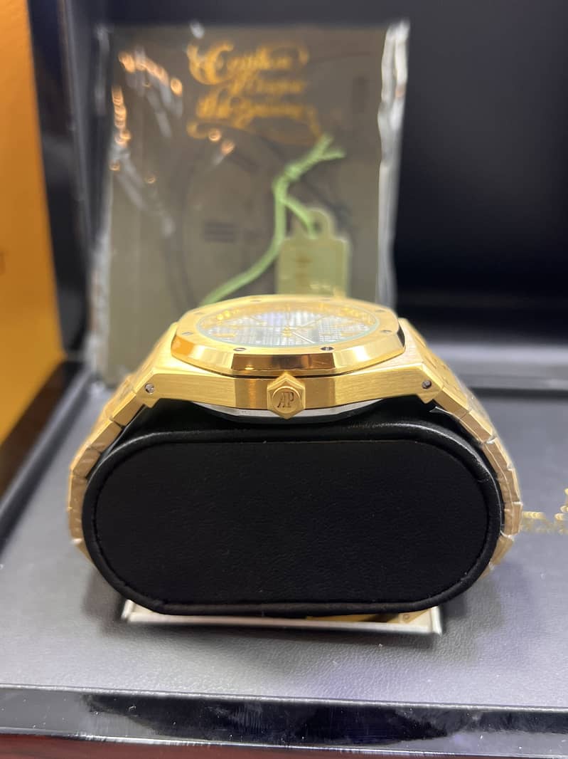 Audemars Piguet Gold Color Watches 1072288764