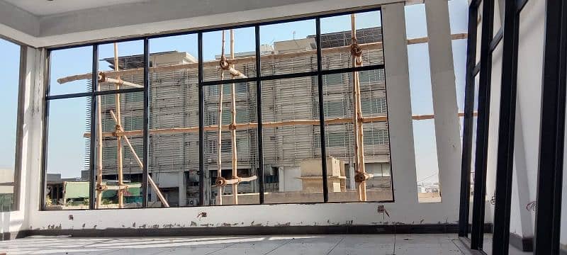 Partition Aluminium Glass Window gets 10