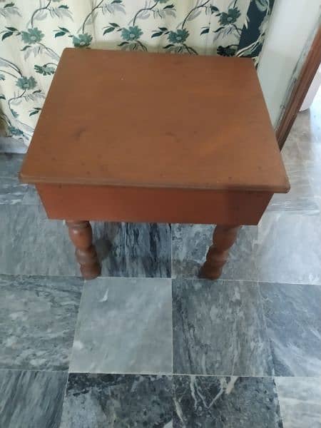 wood soild side table 1