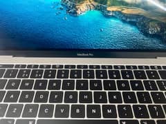 apple macbook pro 2017 13 inches