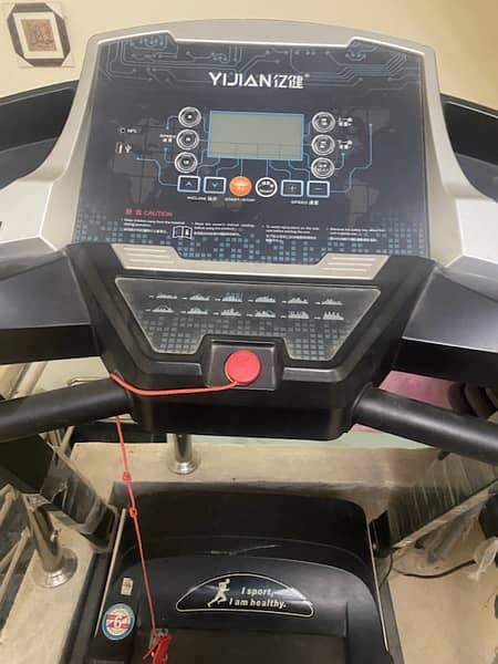 treadmill (gym and fitness) 1