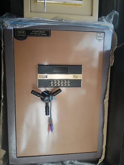 Security Safe Cash Locker , Digital & Manual Functions 13