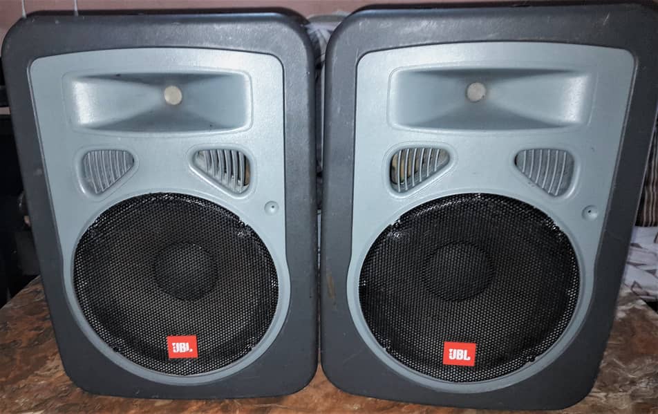 JBL Speakers Powered Monitors Pair 12 inch Driver 0