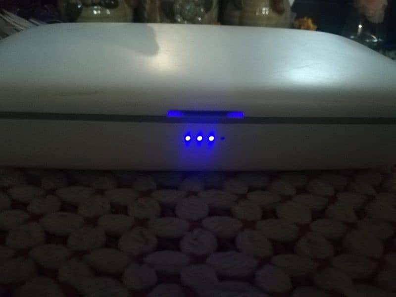 wireless charger battery bank with uv sterilizer 5