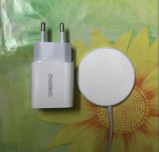 Choetech MagSafe Charger T518-F White 0