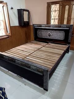 bed queen size