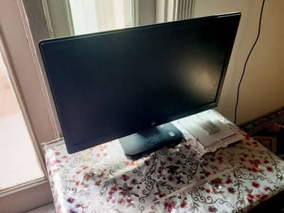 HP LED 22" Inch