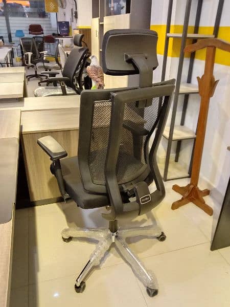 Office Chair Korean Fully Medicated, Executive Ergonomic Chair 12