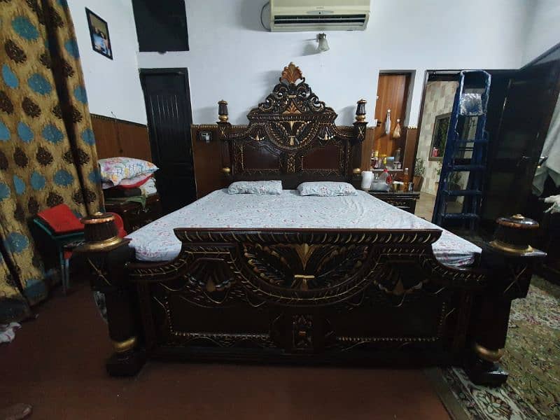 Chinioti King size bed 2