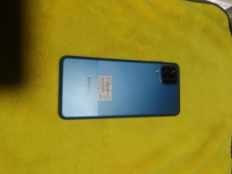 I am selling my Samsung A12. . . . 3