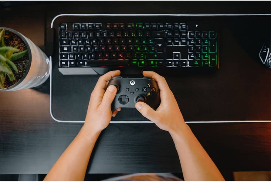 Microsoft - Xbox Wireless Controller for Xbox Series X, Xbox Series S, 5