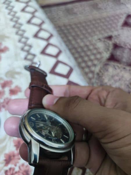 Cross 8008 Automatic 1