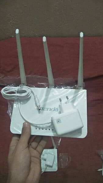 New Tenda Wifi Router  Available hai 0