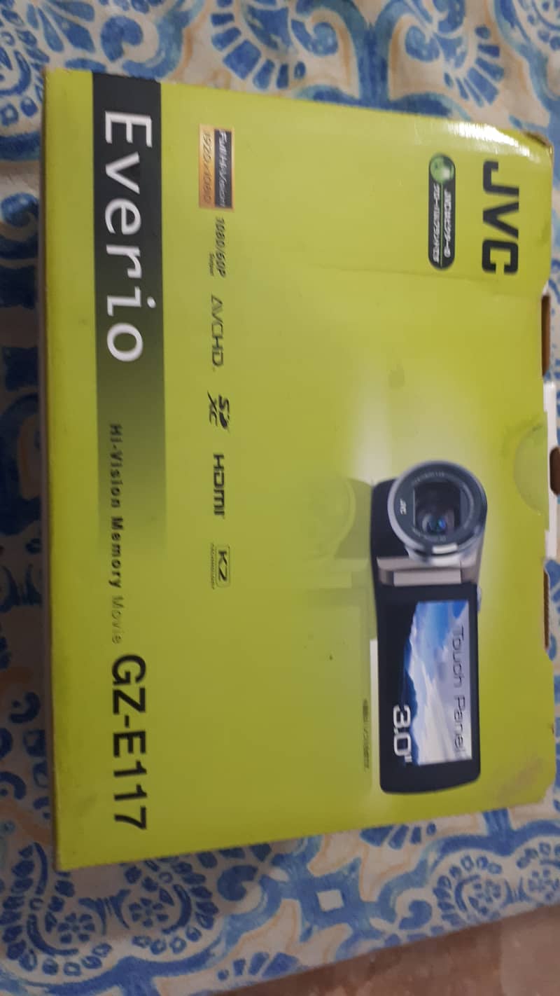 JVC Eviro Handycam Camera Camcoder JVC GZ-E117 4