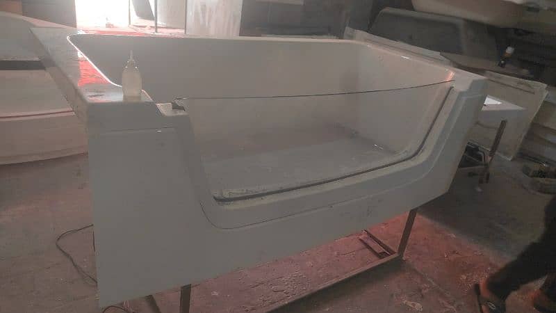 jacuuzi /Bathtub / Pvc vanity/Jacuzzi/ Concealed tank/ Vanities 4