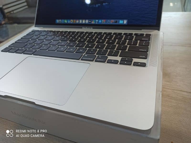 Macbook Air M1 8GB 256GB 2020 | Apple laptop | 2