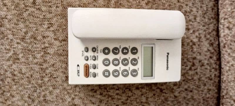 Landline Telephone set and Cordless 4