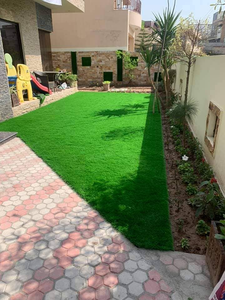 Emporium Artificial Grass 4