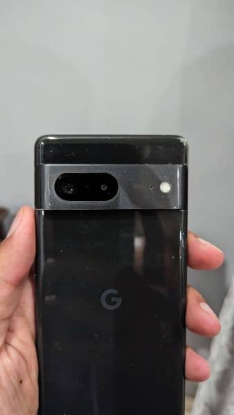Google Pixel 7 with box 1
