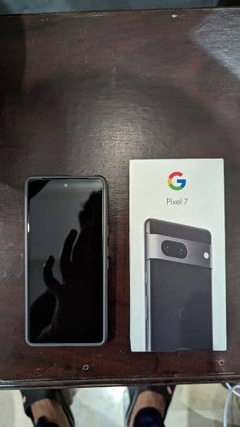 Google Pixel 7 with box 5
