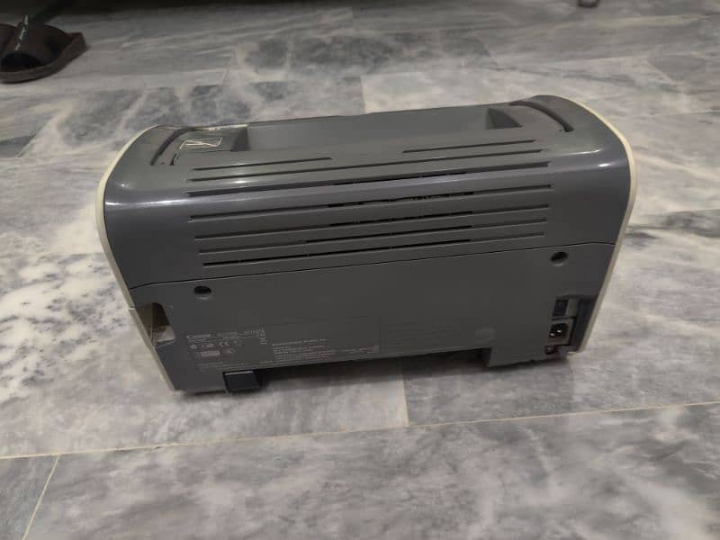 Printer Canon LBP2900B Lazer Jet Black and White 5