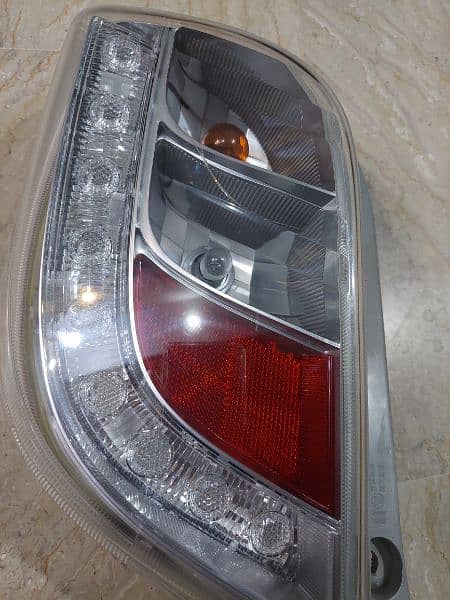 Daihatsu mira eis Back light for sale. 1