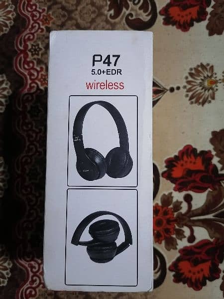 P47 wirless headphone 3
