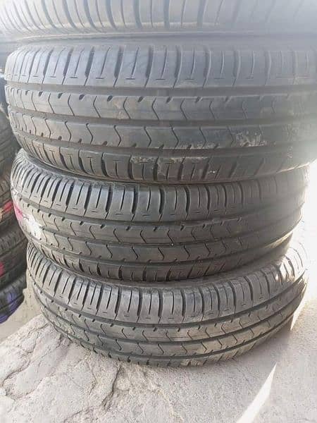 Fresh Stock Japanese recondition tyre available r12 to r15 size 1