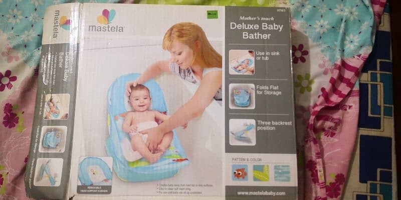 Deluxe Baby Bather like New 0