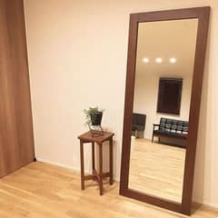 Full length mirrors available 0