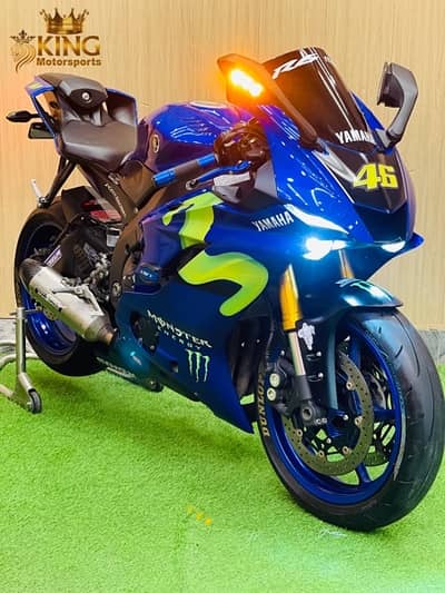 YAMAHA YZF R6 600cc