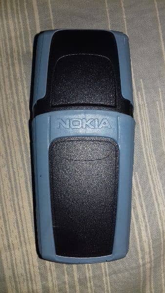 Nokia 5210 old is guld 2