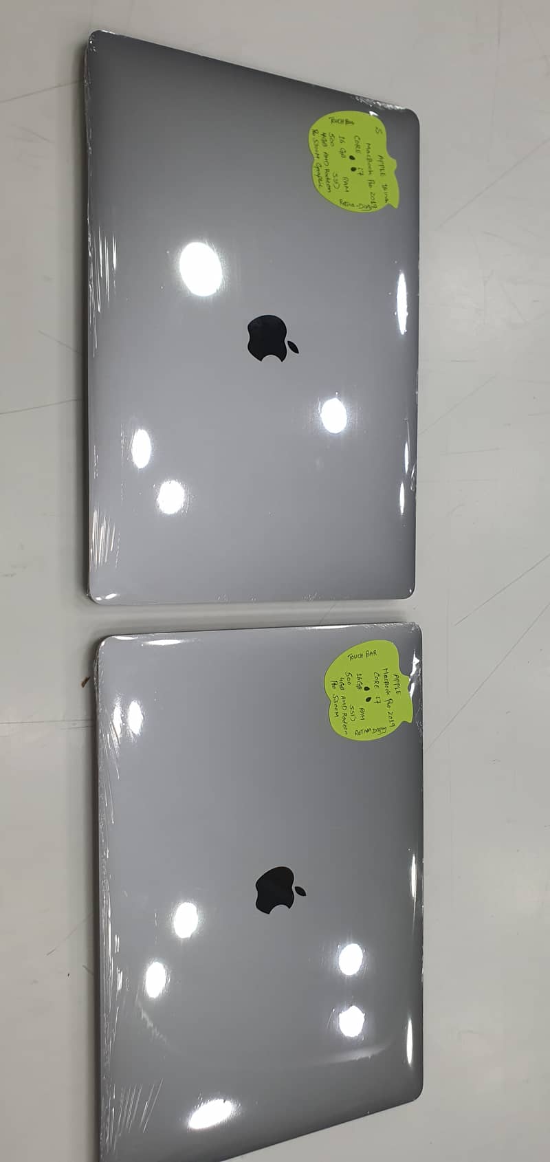 Apple Macbook Pro 2019 16'inches with Retina Display Touchbar for sale 13
