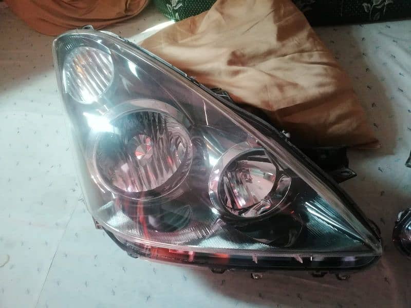 Toyota Wish Headlight, Tail Light, Meter 11